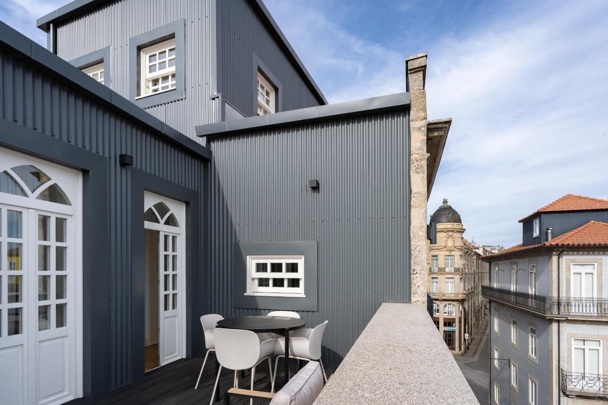 Ferienwohnung Feel Porto Clerigos Charm Flats Exterior foto