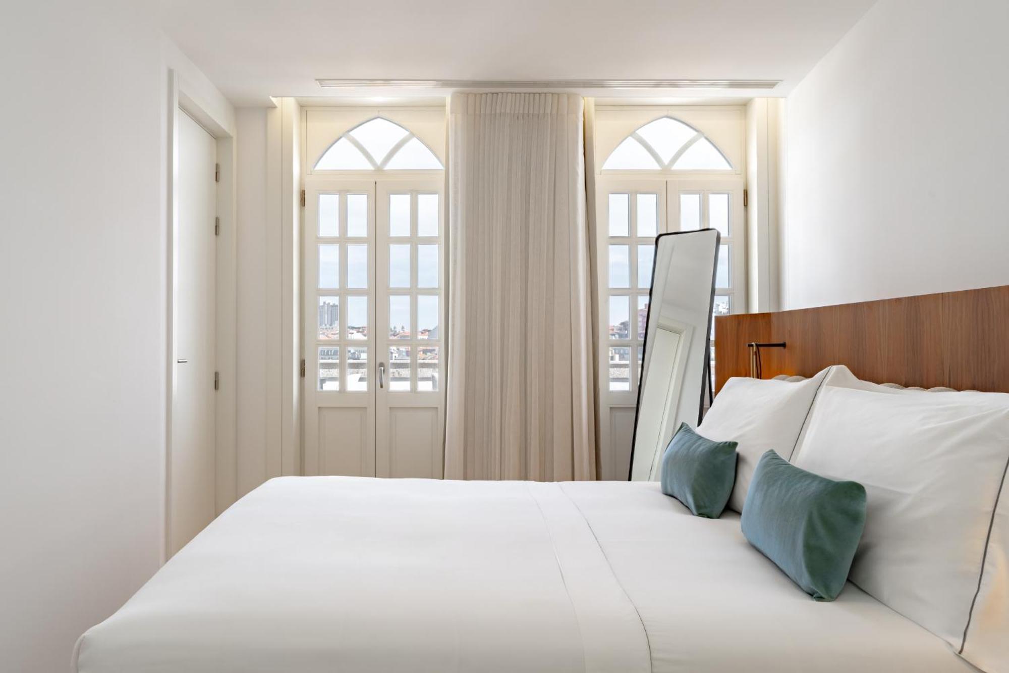 Ferienwohnung Feel Porto Clerigos Charm Flats Exterior foto
